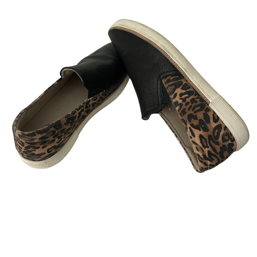 NATURALIZER black and animal print size 11